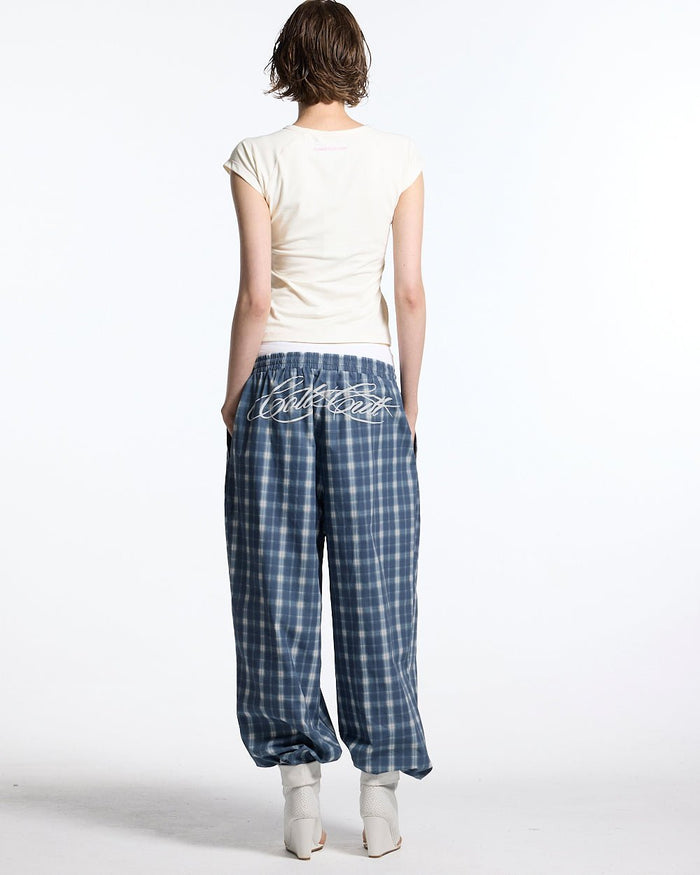 LITTLE BABY TEE WHITE - off-white graphic baby tee, back view on female model - Cold Culture