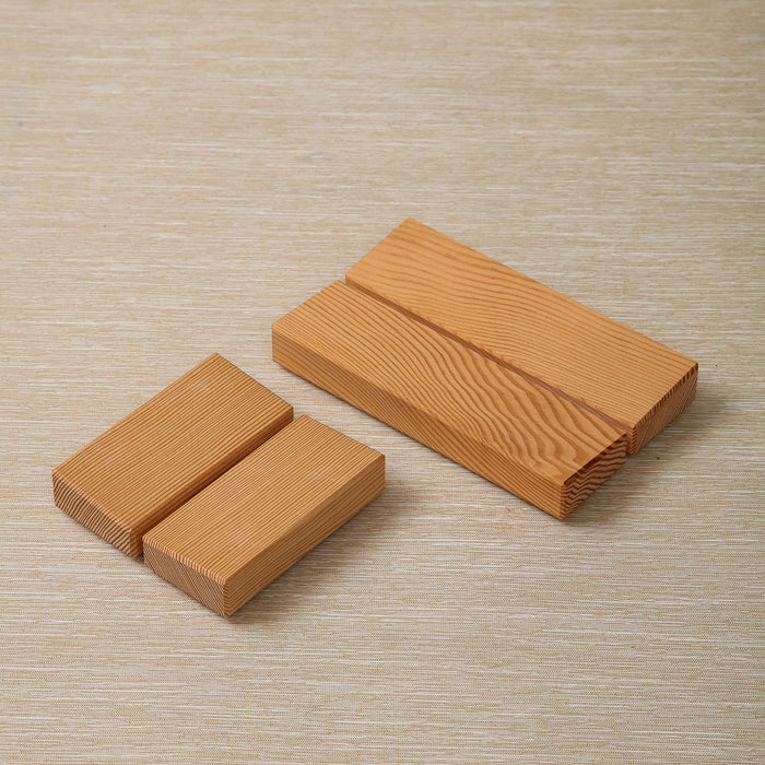 Medium rectangular red pine soap dish