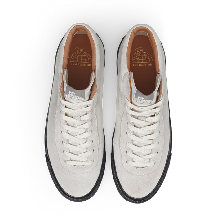 VM001 Suede Hi (White/Black)