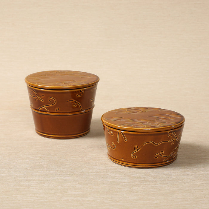 Yara-Taio box in Honey Glaze