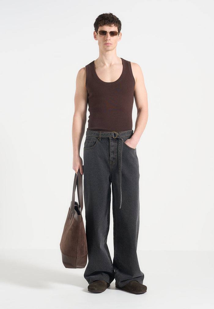 wide-leg-belted-jeans-black-wash