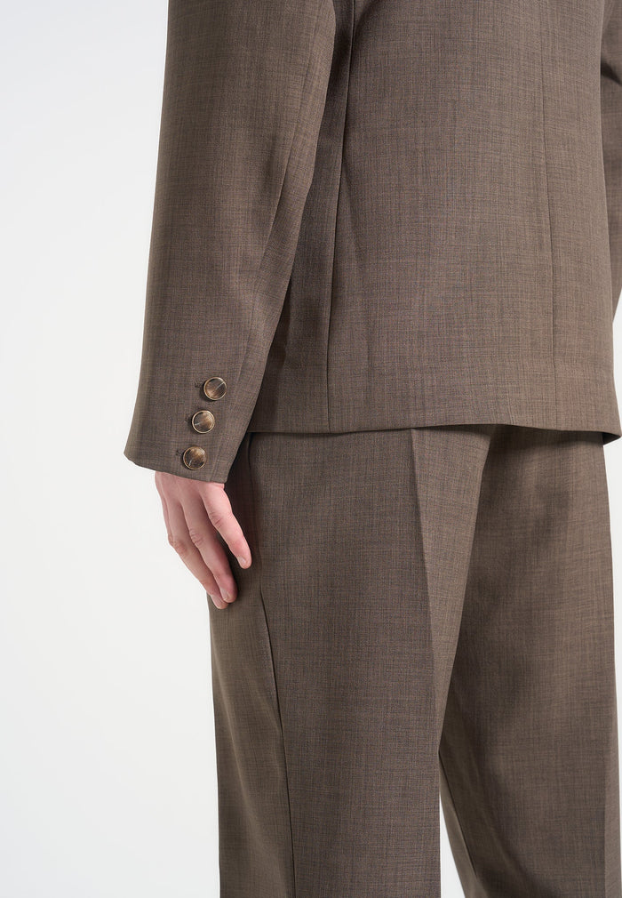 single-breasted-hatched-tailored-suit-jacket-light-brown