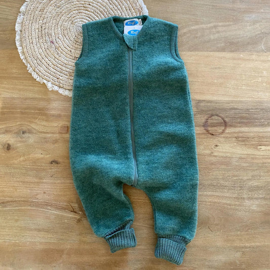 Combinaison de nuit bébé sans manches en polaire de laine bio Reiff - Vert