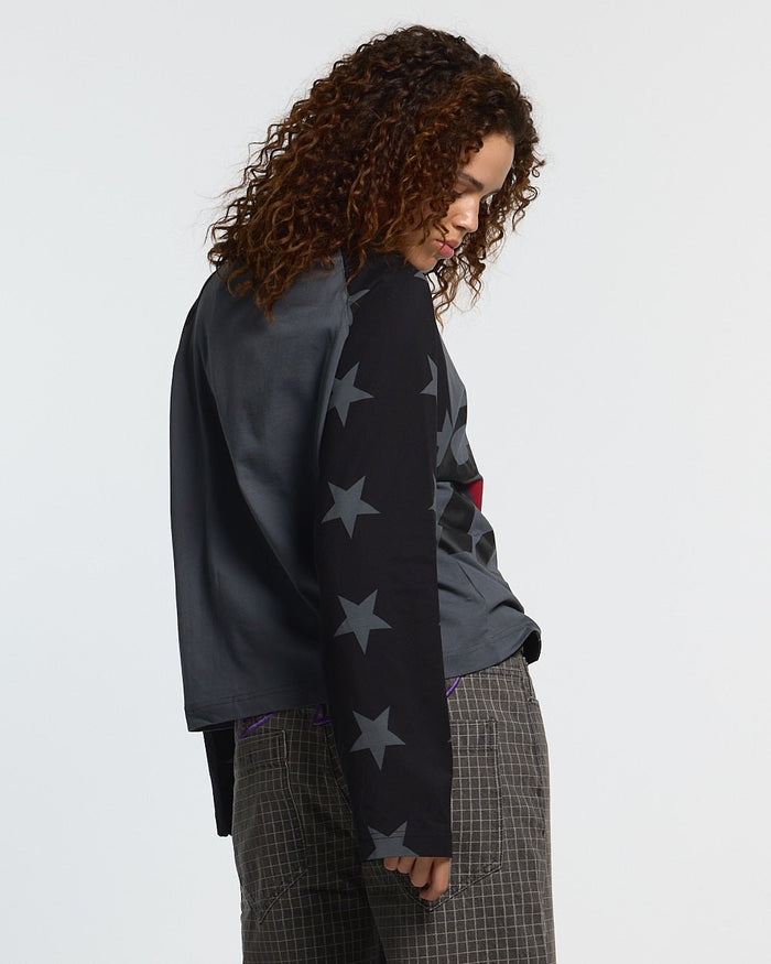 CONSTELLATION LONGSLEEVE GREY - grey star print longsleeve tee, side view - Cold Culture #woman