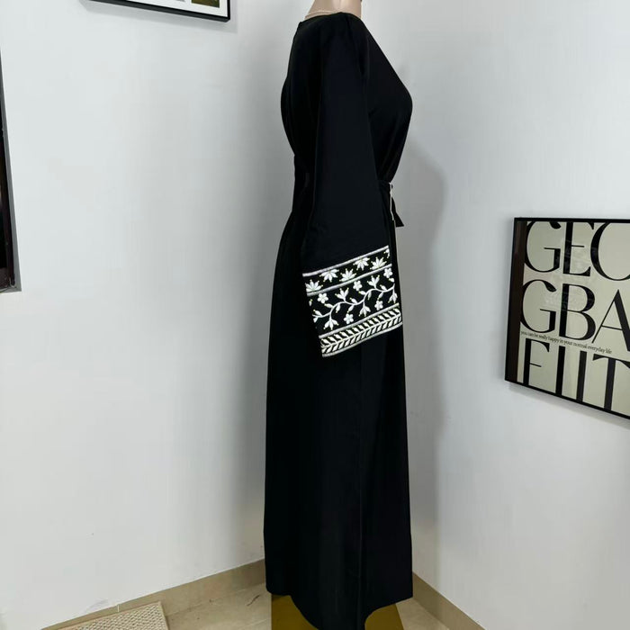 Cotton-Linen Embroidered Closed-Style Robe
