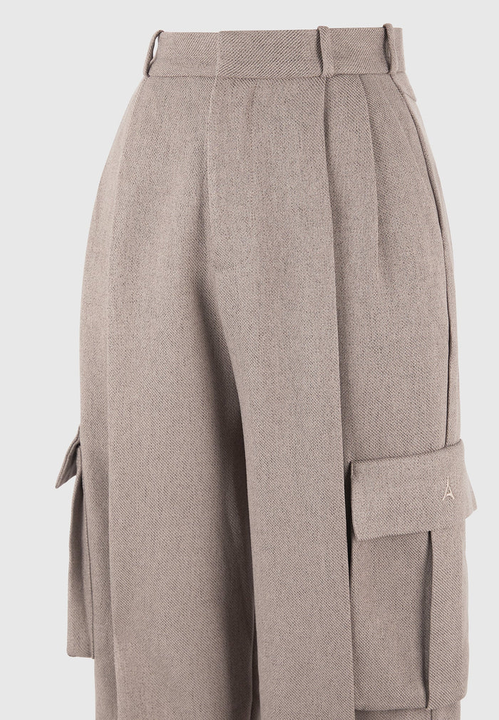 danielle-textured-tailored-pleated-cargo-trousers-taupe