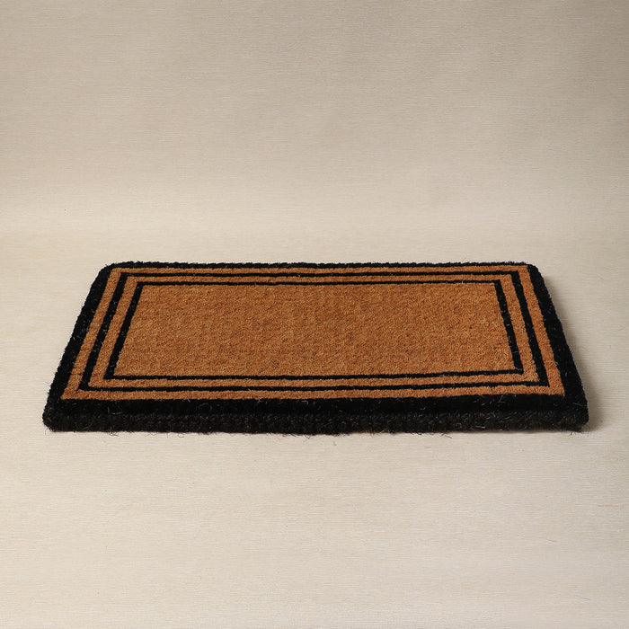 Doormat with black border