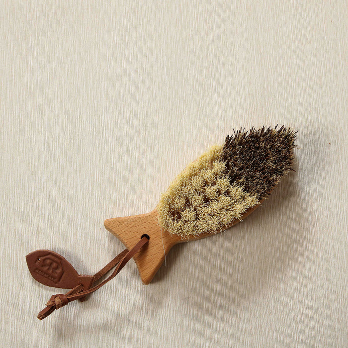 Fish Shaped Vegetable Brush