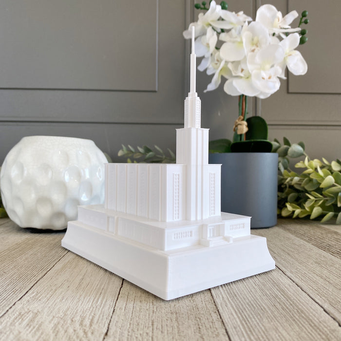 Hamilton New Zealand Temple Night Light