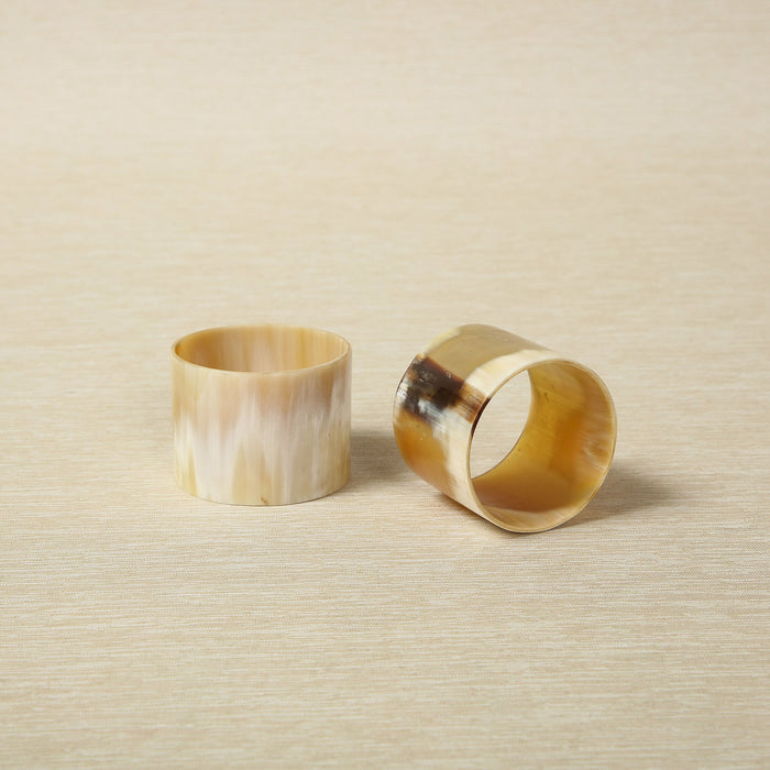 Light horn round napkin ring