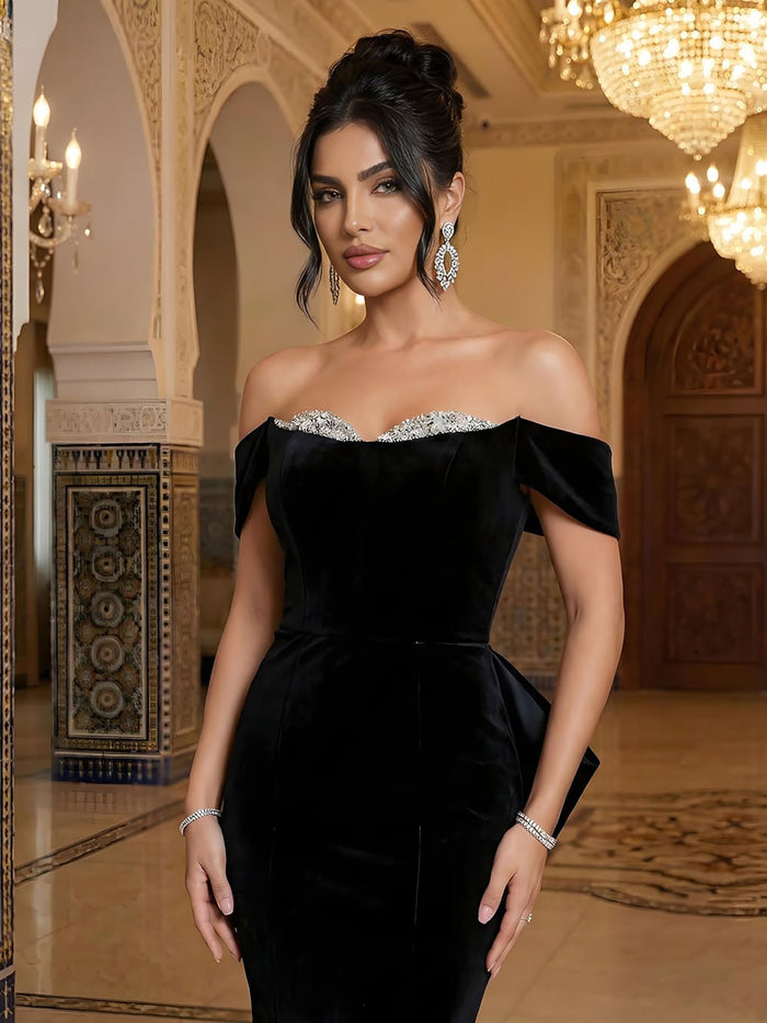Luxury Black Off Shoulder Mermaid Evening Dress with Bow LA73581