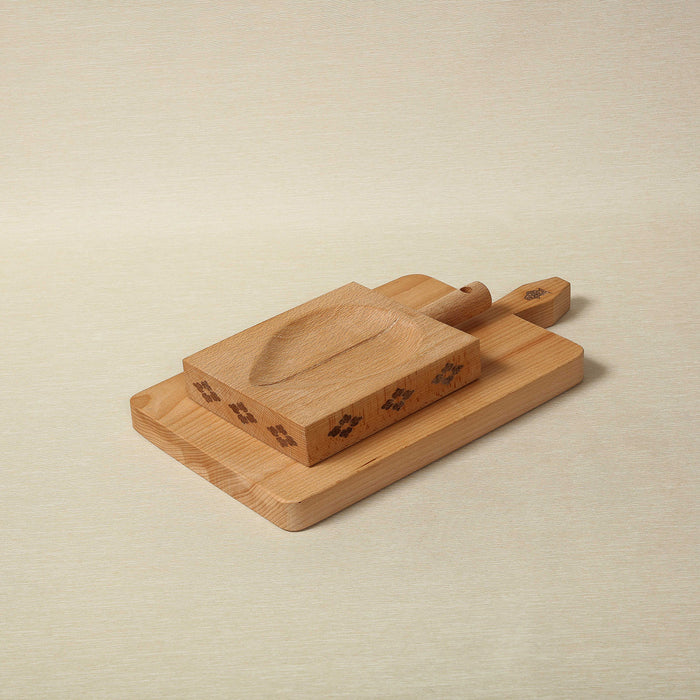 Madai Large rectangular cutting board