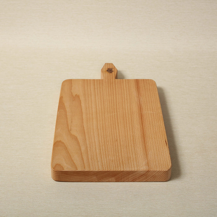 Madai Large rectangular cutting board