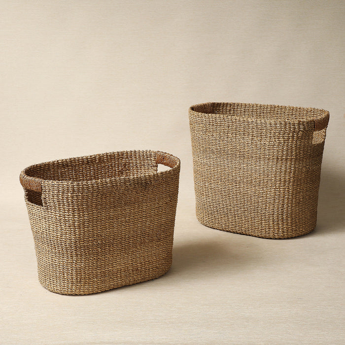 Natural oval abaca wicker hamper
