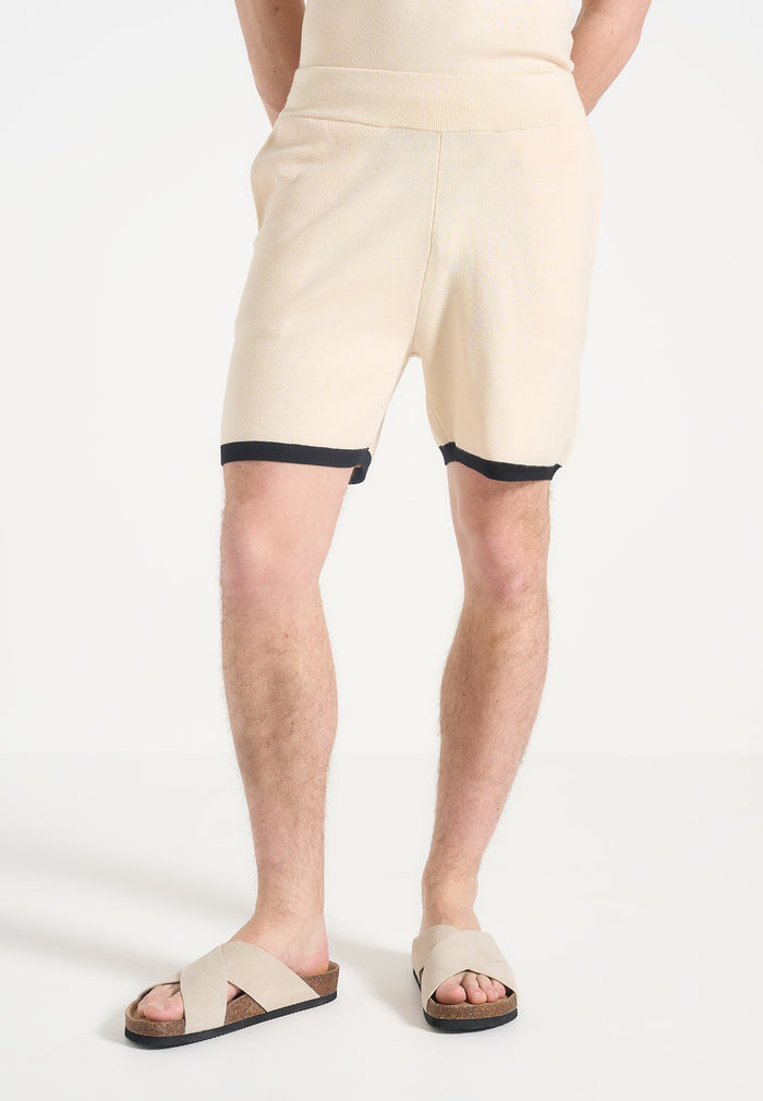 contrast-detail-knit-shorts-cream