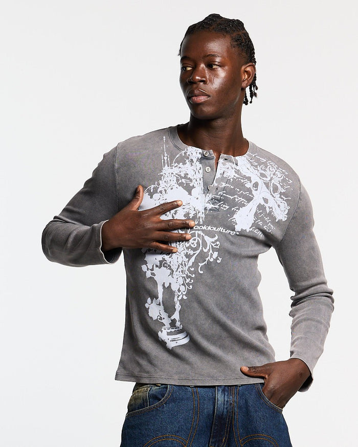 SAINTLESS LONGSLEEVE GREY - grey graphic print longsleeve tee, front view on male model - Cold Culture #man