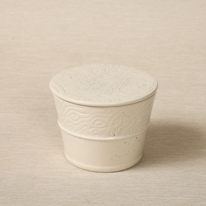 Song-Chesa Round Box in Shell Glaze
