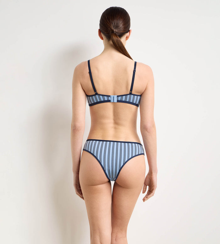 Soutien-gorge corbeille à armatures bleu ciel Dim x Ines de la Fressange