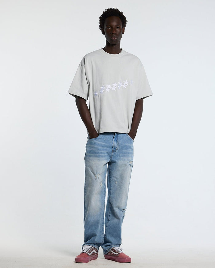 STARS TEE PALE GREY - pale grey oversized tee, front view on male model - Cold Culture
