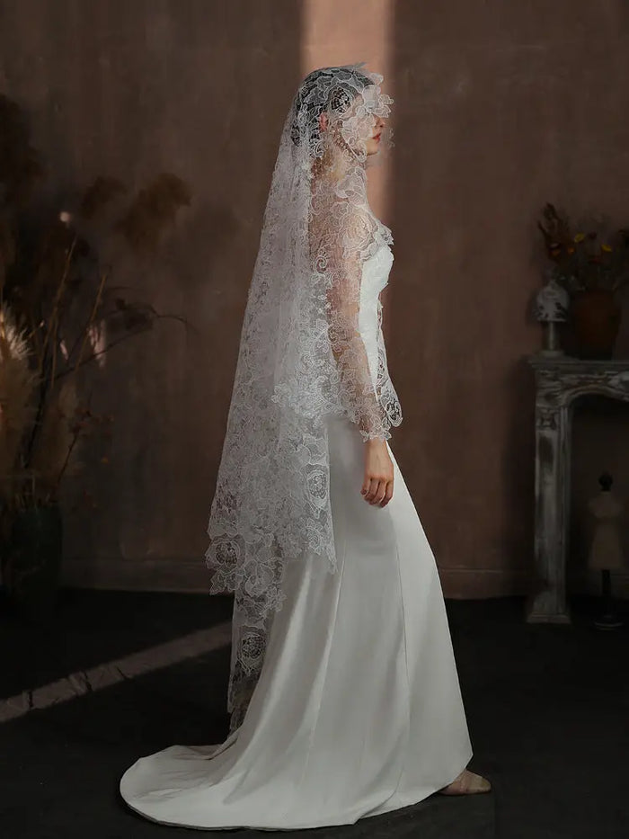 Statement Bold Floral Lace Mantilla Wedding Veil Elegant Scalloped Edge 70.86 Inches Cathedral Bridal Veil BV004 SHEER FAIRY