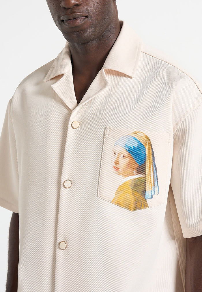 stephane-a-girl-with-a-pearl-earring-boxy-shirt-cream