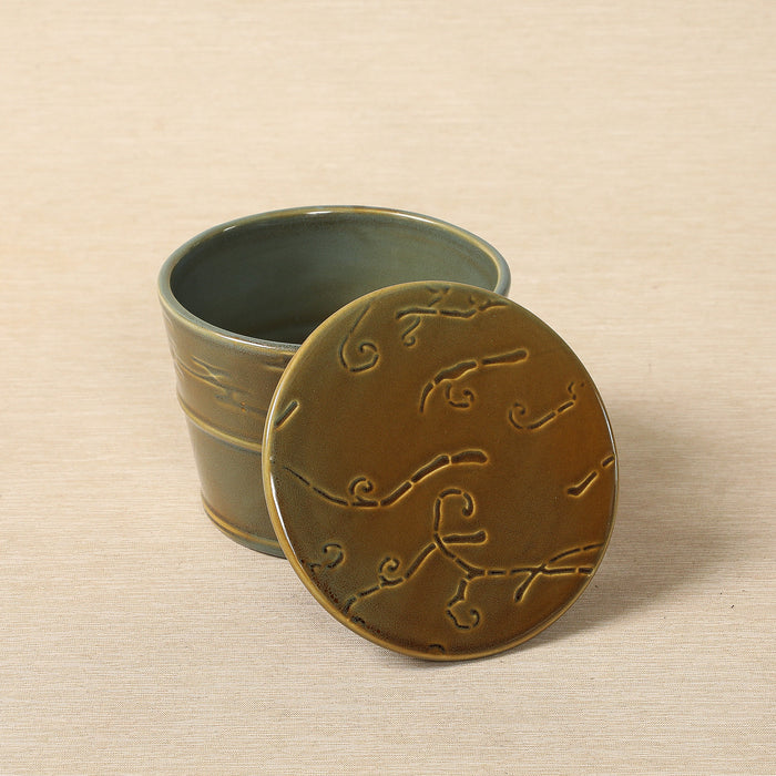 Taio-Yara Round Box in Lagoon Glaze