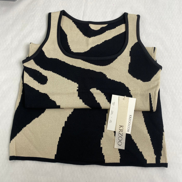 U-neck fitted mid-length dress