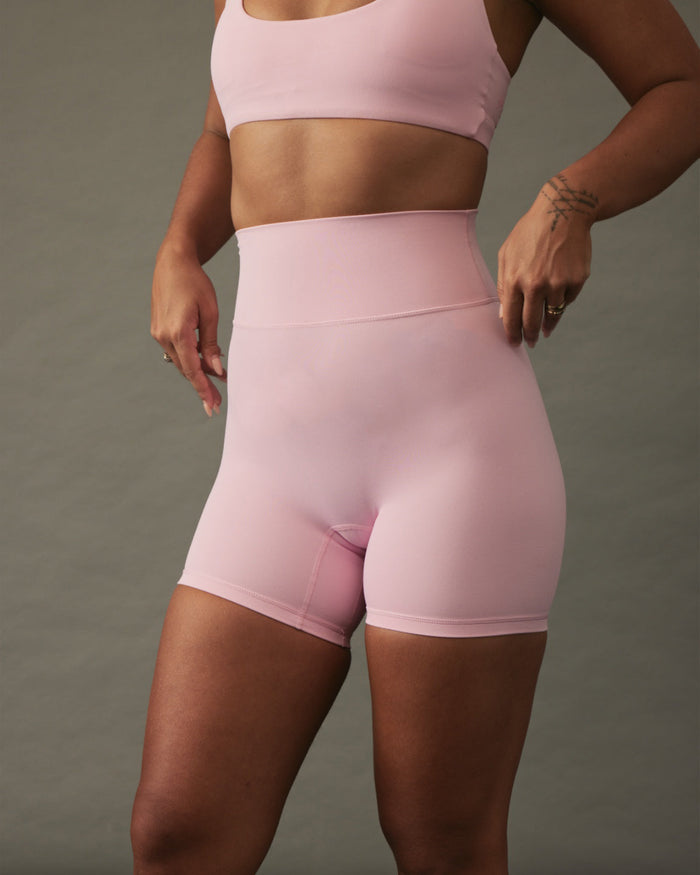 YK Move Cloud Shorts | Blush