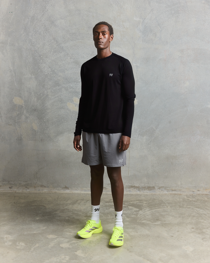 YK Move Fitted LS Tee | Black