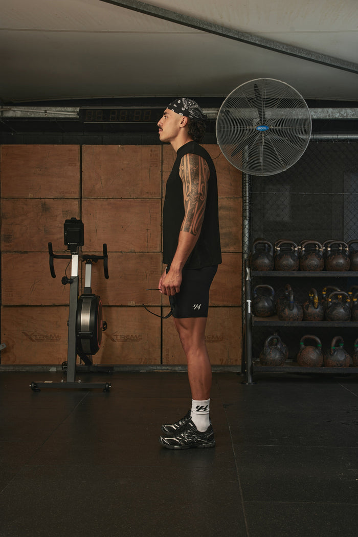 YK Move Flow Tank | Black