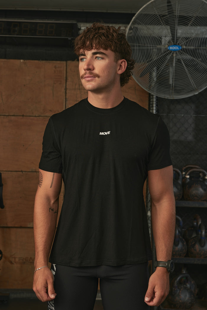 YK Move Flow Tee | Black